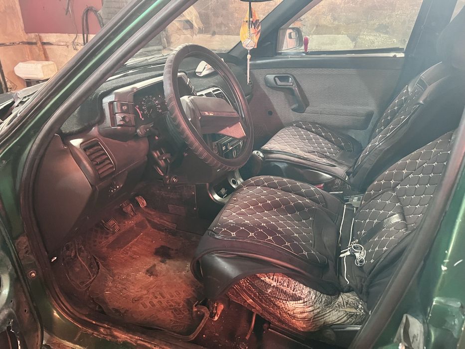 Автомобиль Ваз 2110