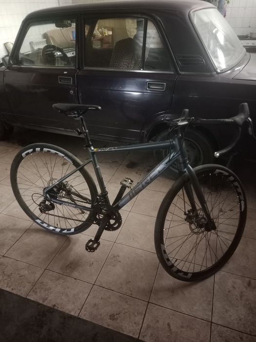 Rapit шосейный гоночный