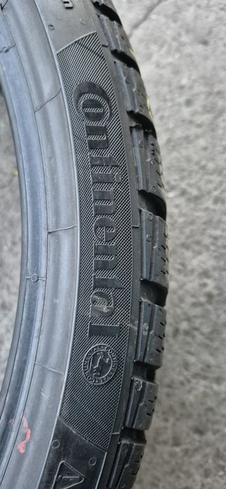 4 anvelope iarna ca si noi,2 Continental,2 Hankook,245/30/20.Pret/buc.