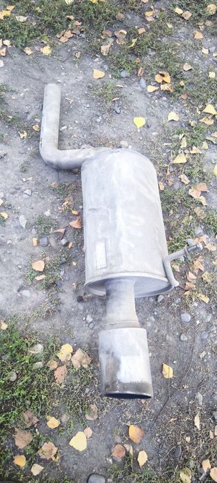Продам глушитель