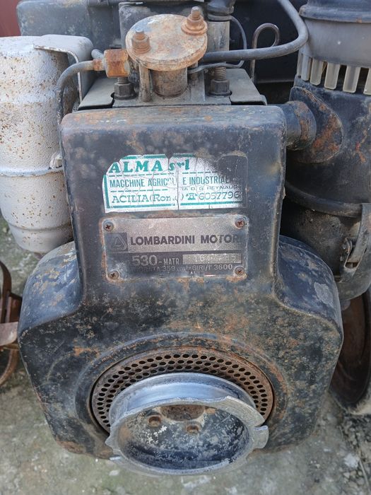 Vând motocultor diesel