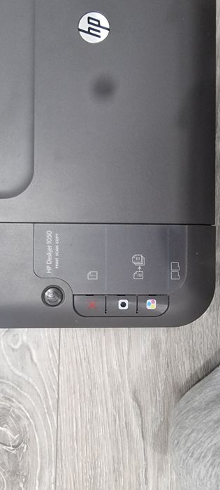 Imprimanta HP 1050