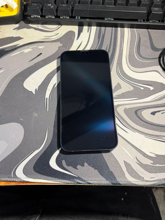 Iphone 13 midnight