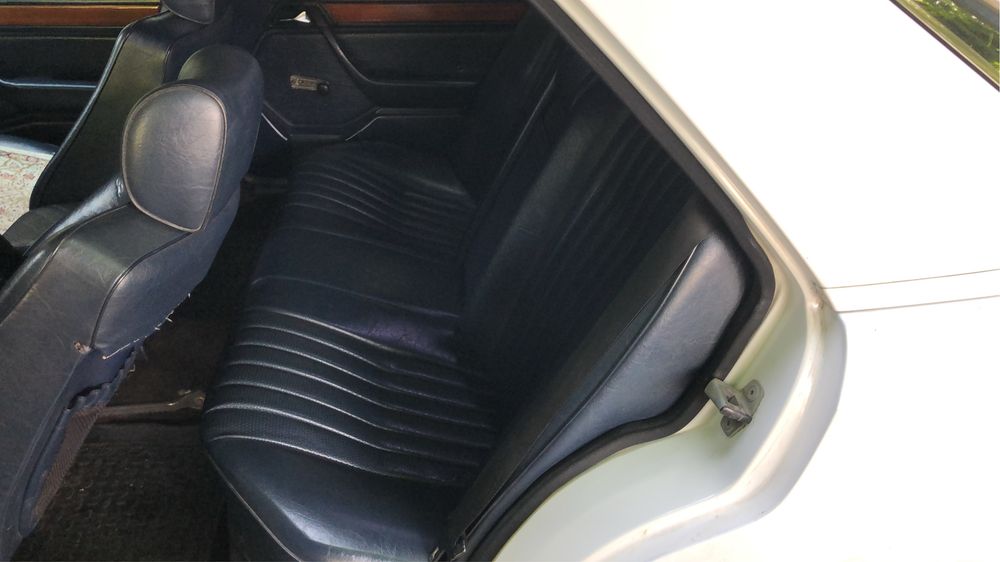 Mercedes w124 2.3 объём