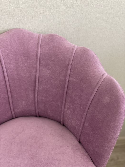 Стул лавандовый ракушка