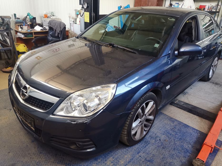 Opel Vectra C 2.2 Direct на части