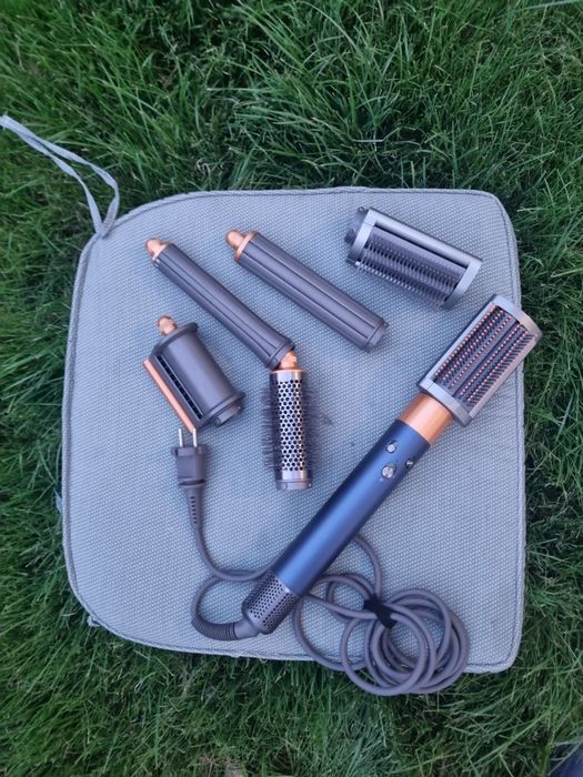 Dyson air-wrap  styler