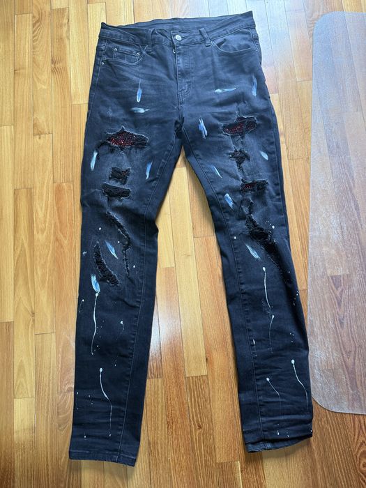 Blugi negri cu pietre