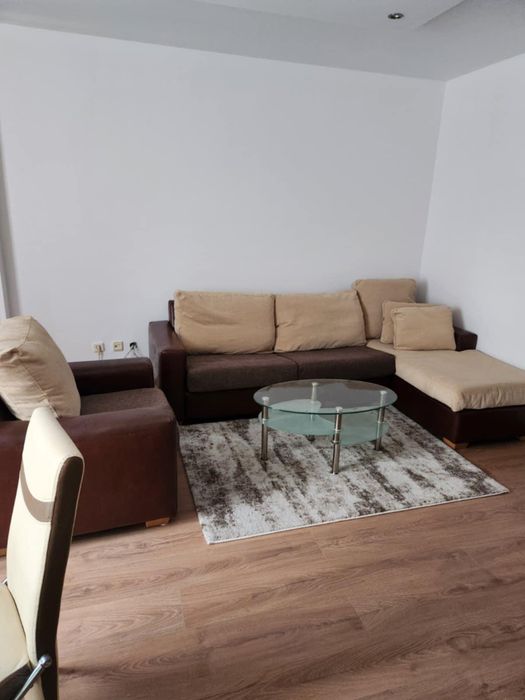 Дава се под наем Тристаен апартамент в София, Оборище - 98 кв.м за 750 € - Снимка #1