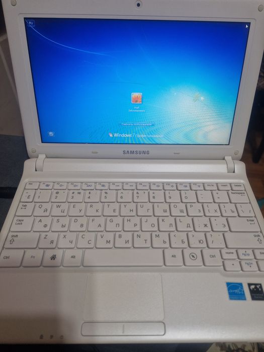 Продам нетбук Samsung NP-N100S