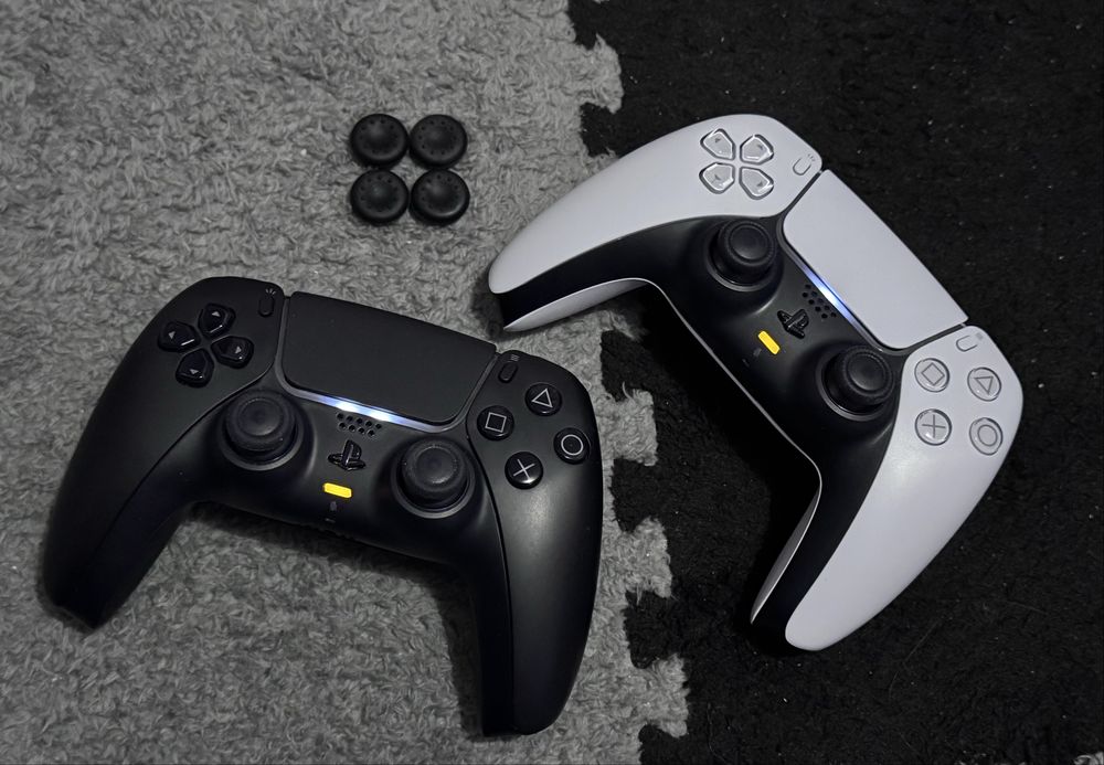 PlayStation 5 Slim Disk Edition (PS5), 1 TB с гаранция до 25.11.2026г, без игри