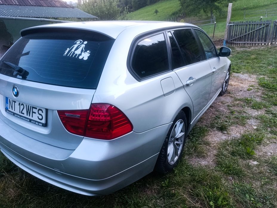 Vând bmw 316d 2011