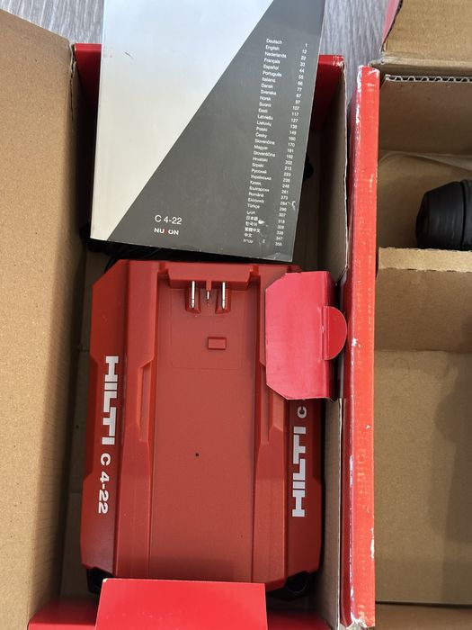 Hilti перфоратор, аккумулятор, з/у.
