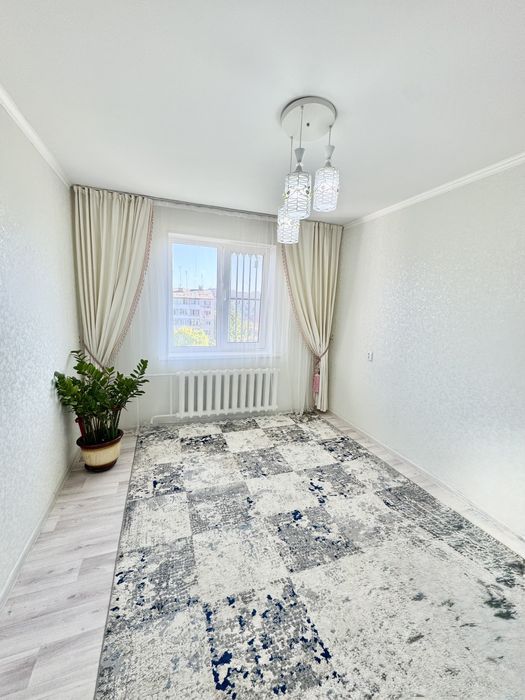 Продается 2 комн квартира на Кунаева