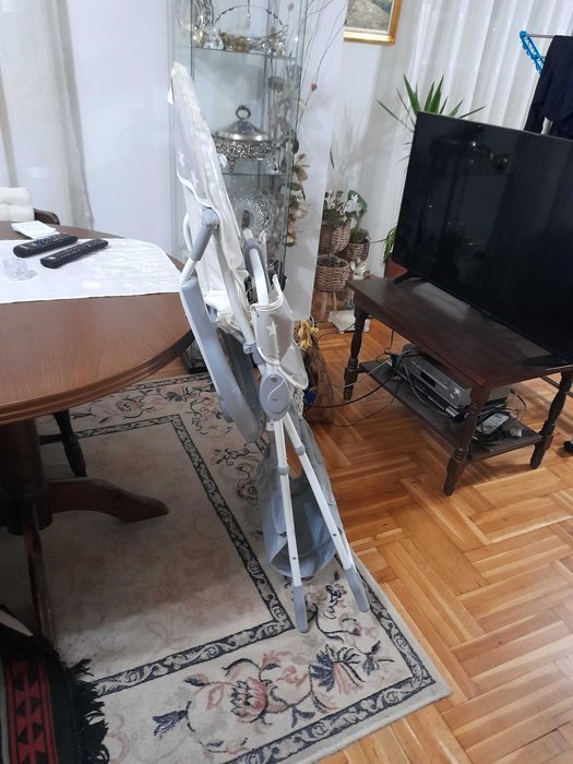 Лорели 60% по-евтино детско столче за хранене подарък нова тоалетна