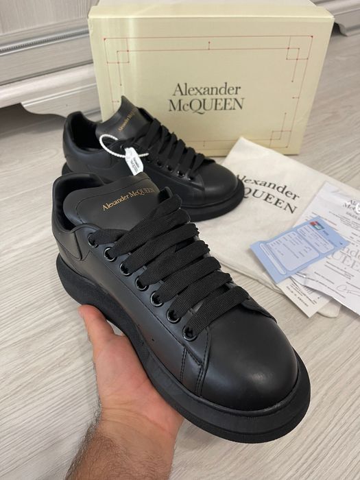 Adidasi ALEXANDER MCQUEEN l Produs NOU Unisex Fete Adidasi Baieti Fete | Unisex | Adidasi model NOU 2026 | Calitate PREMIUM | Alexander Mcqueen NEGRU