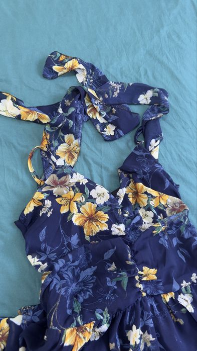 Срочно Продам платья