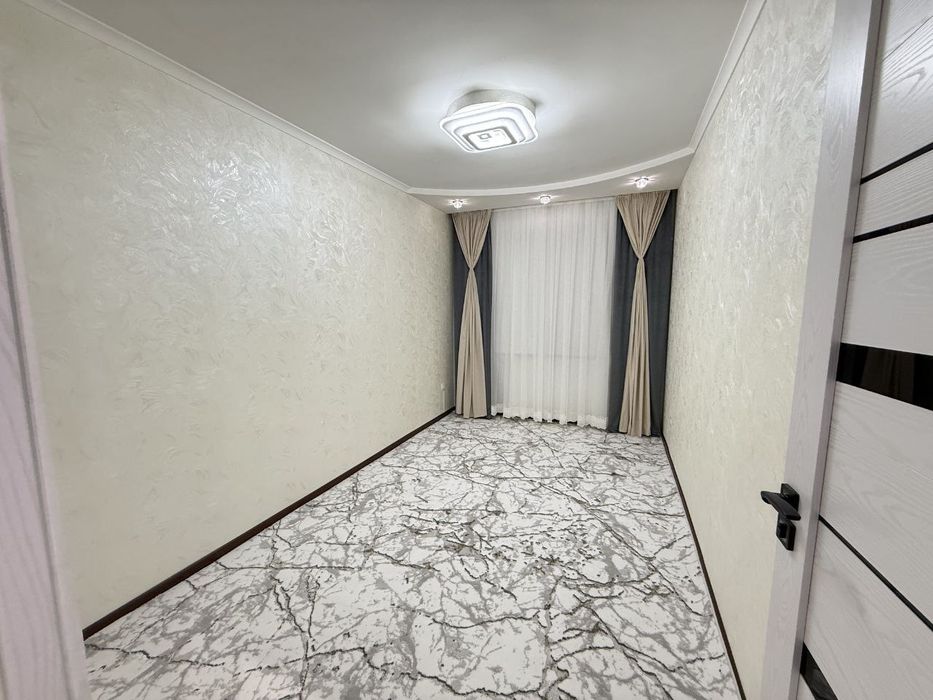 Продаётся 3х комнатная квартира на 4м этаже в 5ти этажном доме.