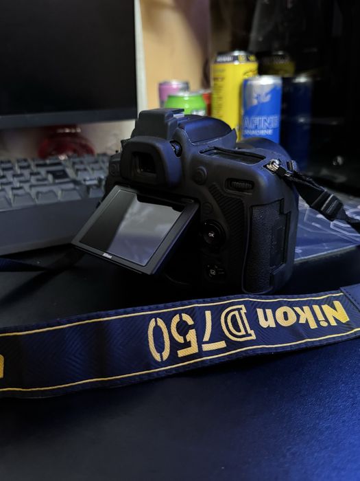 Vand Nikon D750 Nou!