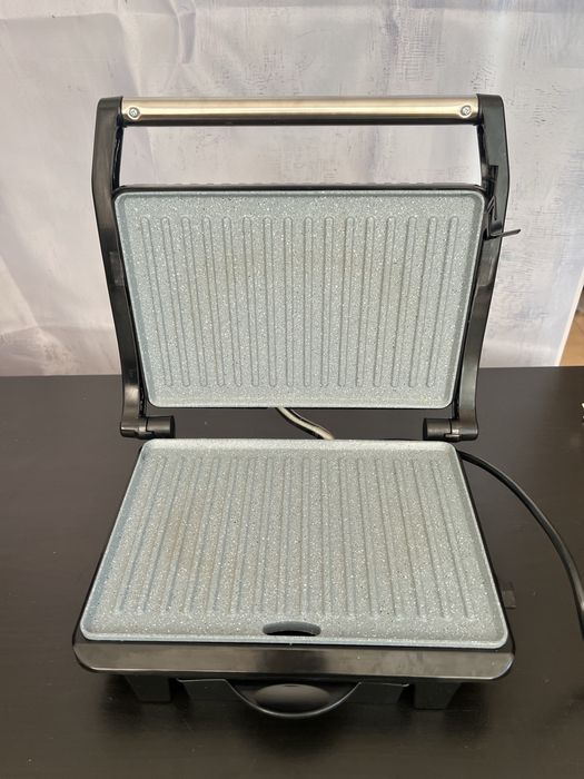 Грил Cecotec Rock’nGrill, 1000W - като нов