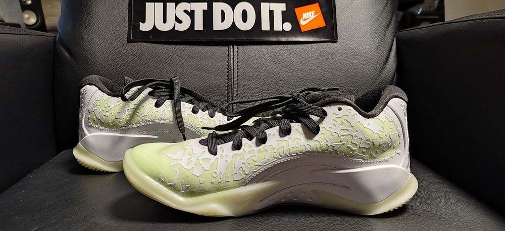 Nike Jordan Zion 3 GS, номер 37,5