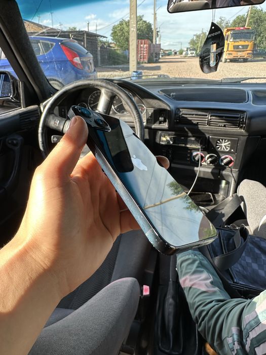 Продам iphone 13, 128 гб, акб