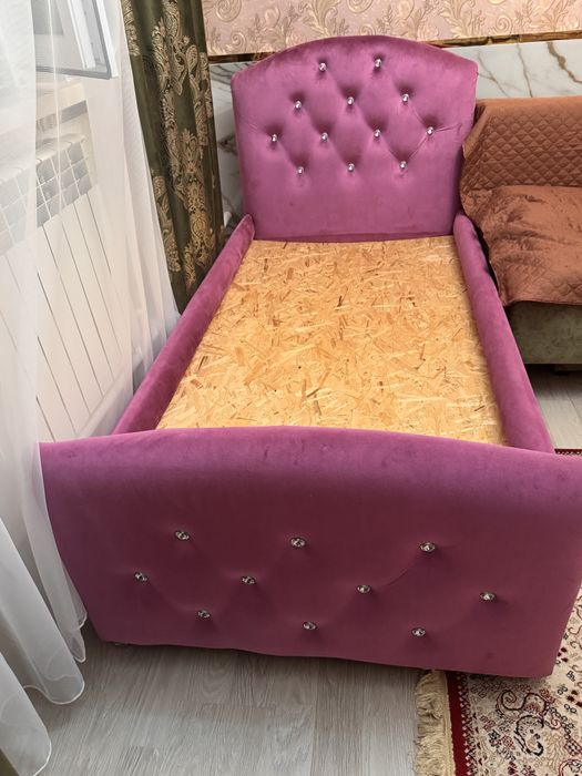 Кровать детская для девочек