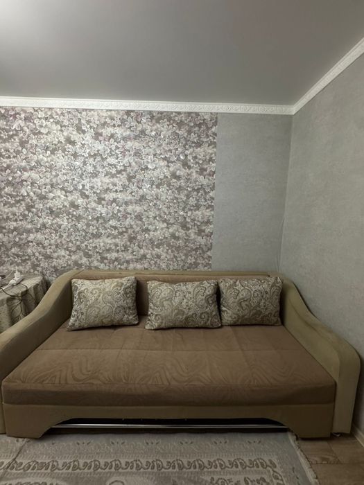 продам диван большой и маленький