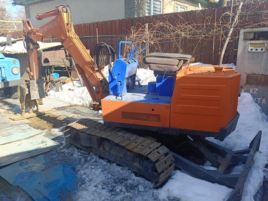 Продам Мини экскаватор