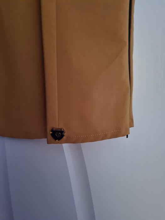 Официална дамска блуза чисто нова!