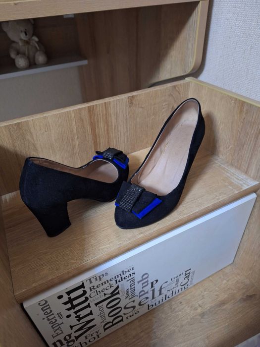 Продам туфли 38 размер