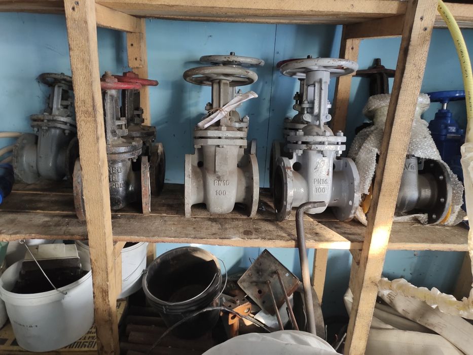 Задвижки чугунные д100 ру16