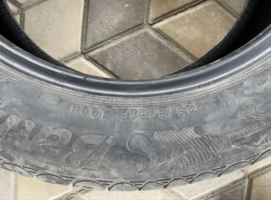 Шины летние 225 60 R18