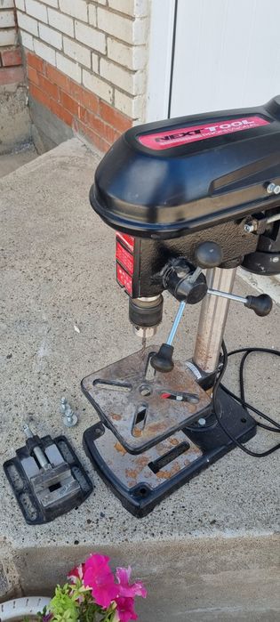 Продам сверлильный станок