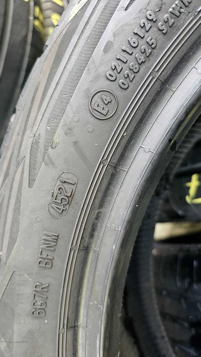Anvelope 225/45/17 CONTINENTAL SI DUNLOP vara