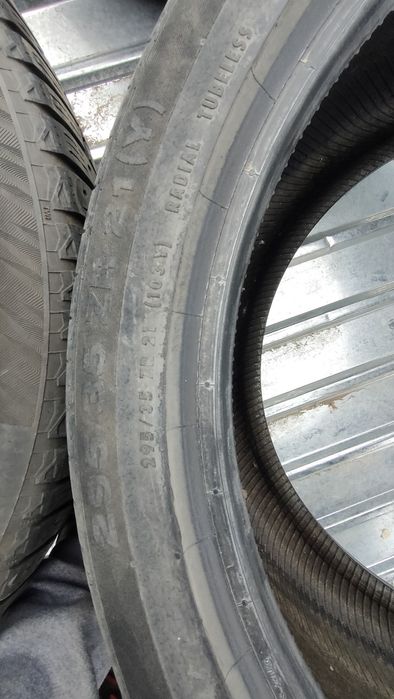 Продам 2шины в хорошем состоянии