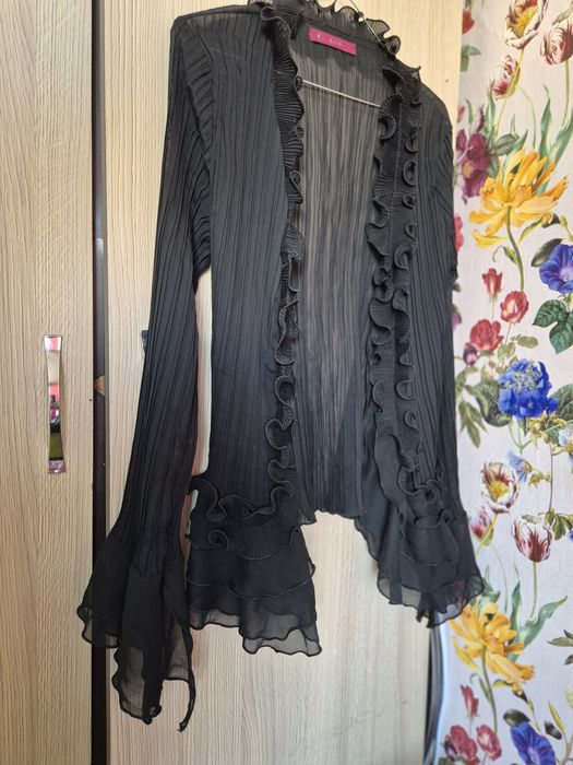 Bolero negru plisat elegant