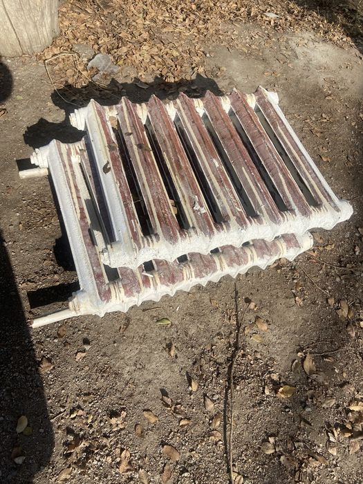 Шугунный батарейка