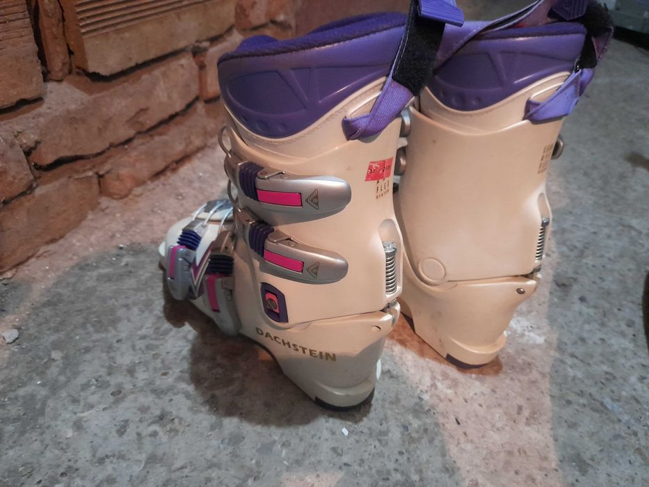 Детски ски обувки Дачстейн / Dachstein