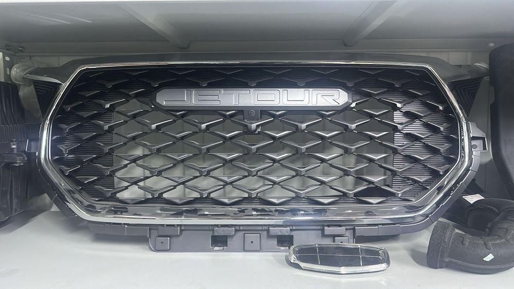 Решетка радиатора Жетур Х70