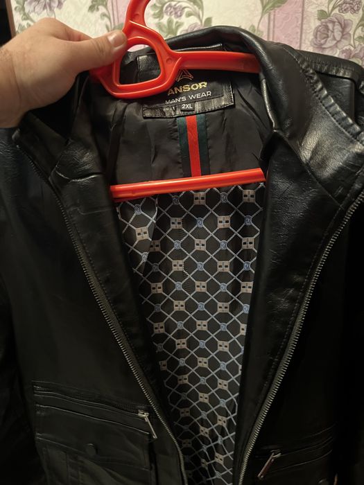 Koja kurtka murjsoy yengi