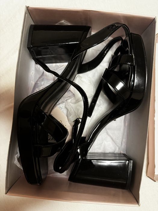 Официални обувки