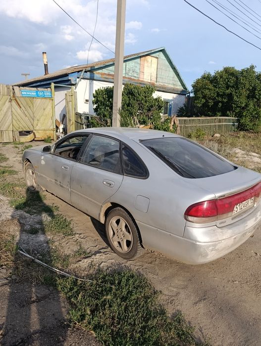 Продам Мазду кронос