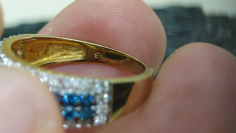 Inel din aur 9K, cu 63 diamante naturale albastre și albe