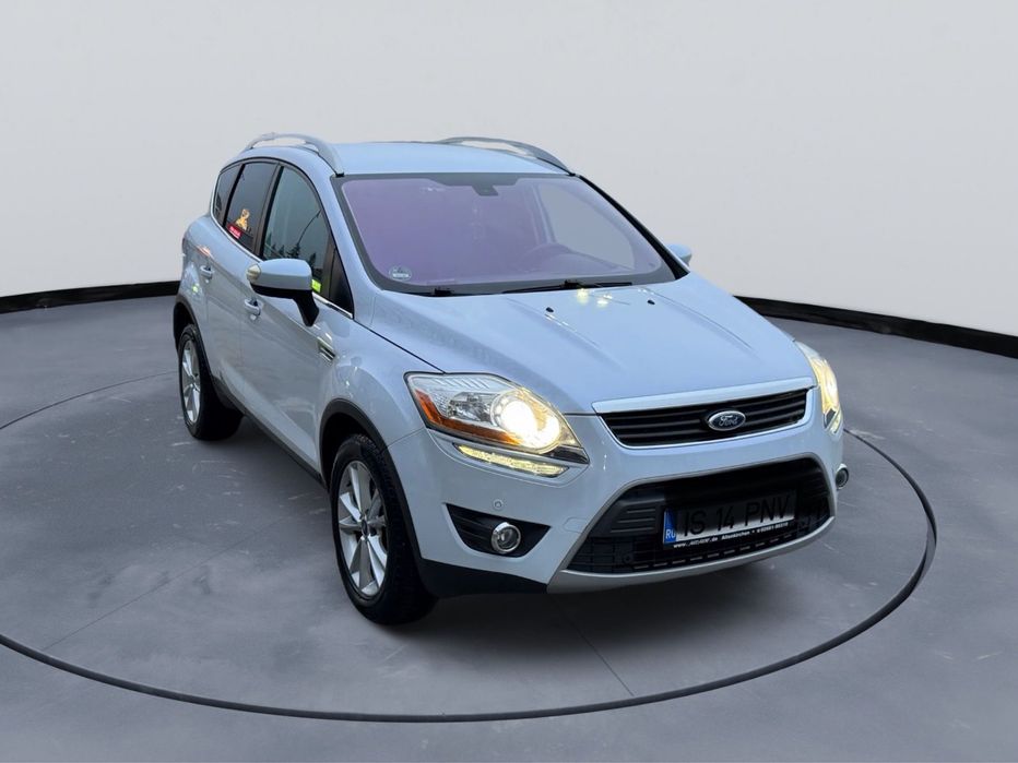 FORD Kuga 0
