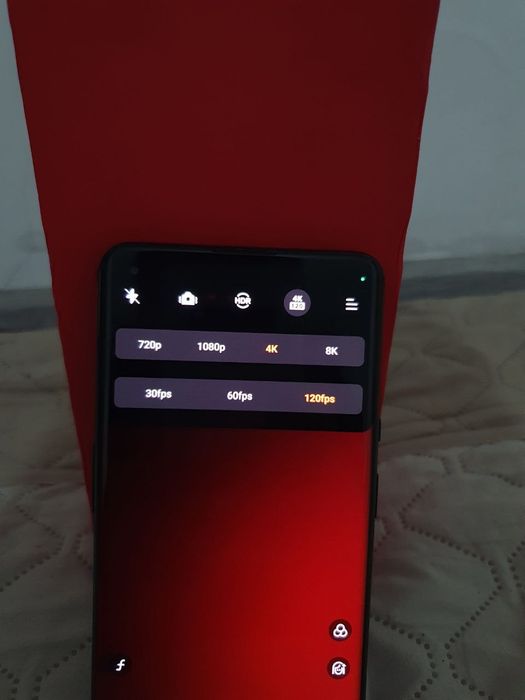 OnePlus 9 pro и samsung s10+