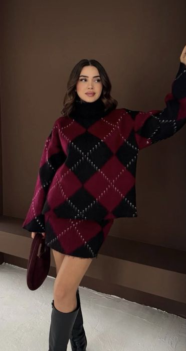 Нов плетен комплект