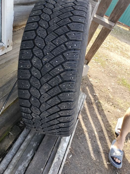 Продам резину б/у