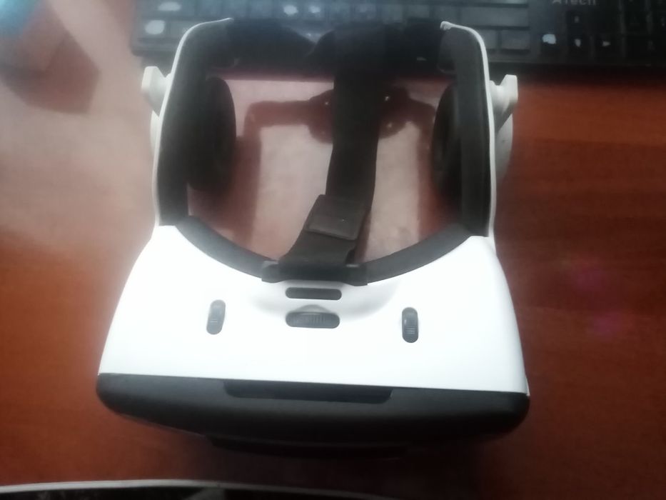 VR очки продаётся