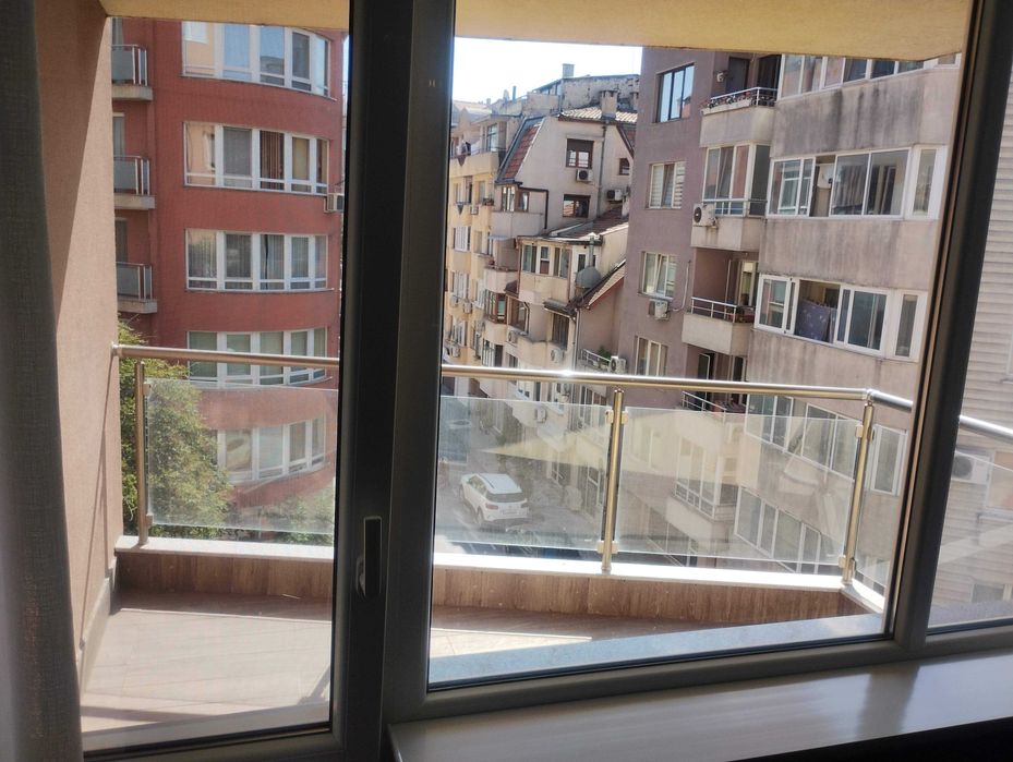 Дава се под наем Двустаен апартамент в Варна, Гранд Мол Варна - 70 кв.м за 500 € - Снимка #6